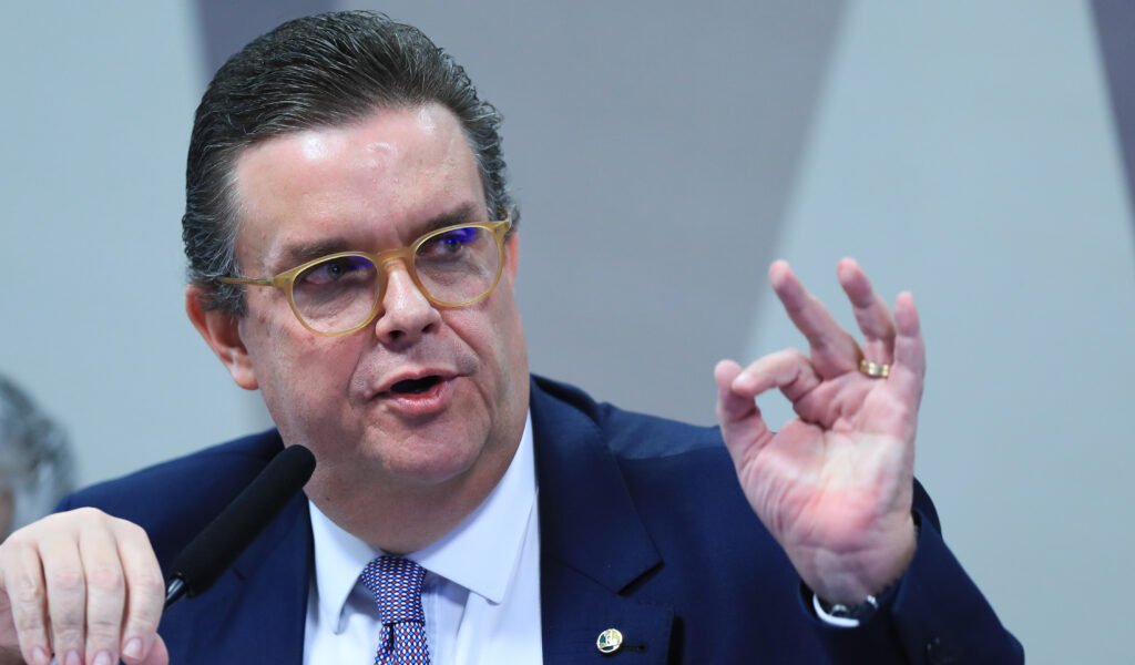 Brasília (DF), 15 de maio de 2025 – A Comissão de Transparência, Governança, Fiscalização e Controle e Defesa do Consumidor do Senado realizou uma reunião para ouvir o ministro da Previdência Social.