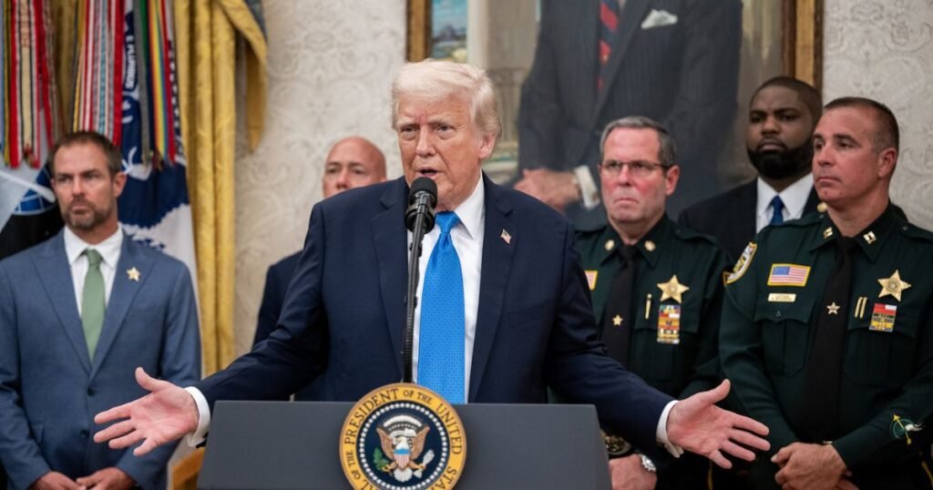Donald Trump frustrado após conversa com Putin sobre guerra na Ucrânia